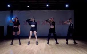 Descargar video: BLACKPINK《Kill This Love》练习室镜像版【口袋推荐】