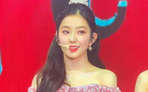 Télécharger la video: 【裴珠泫 IRENE】230520 R to V 雅加达演唱会 TB的直拍当然要另外发啊 in&Out  psycho