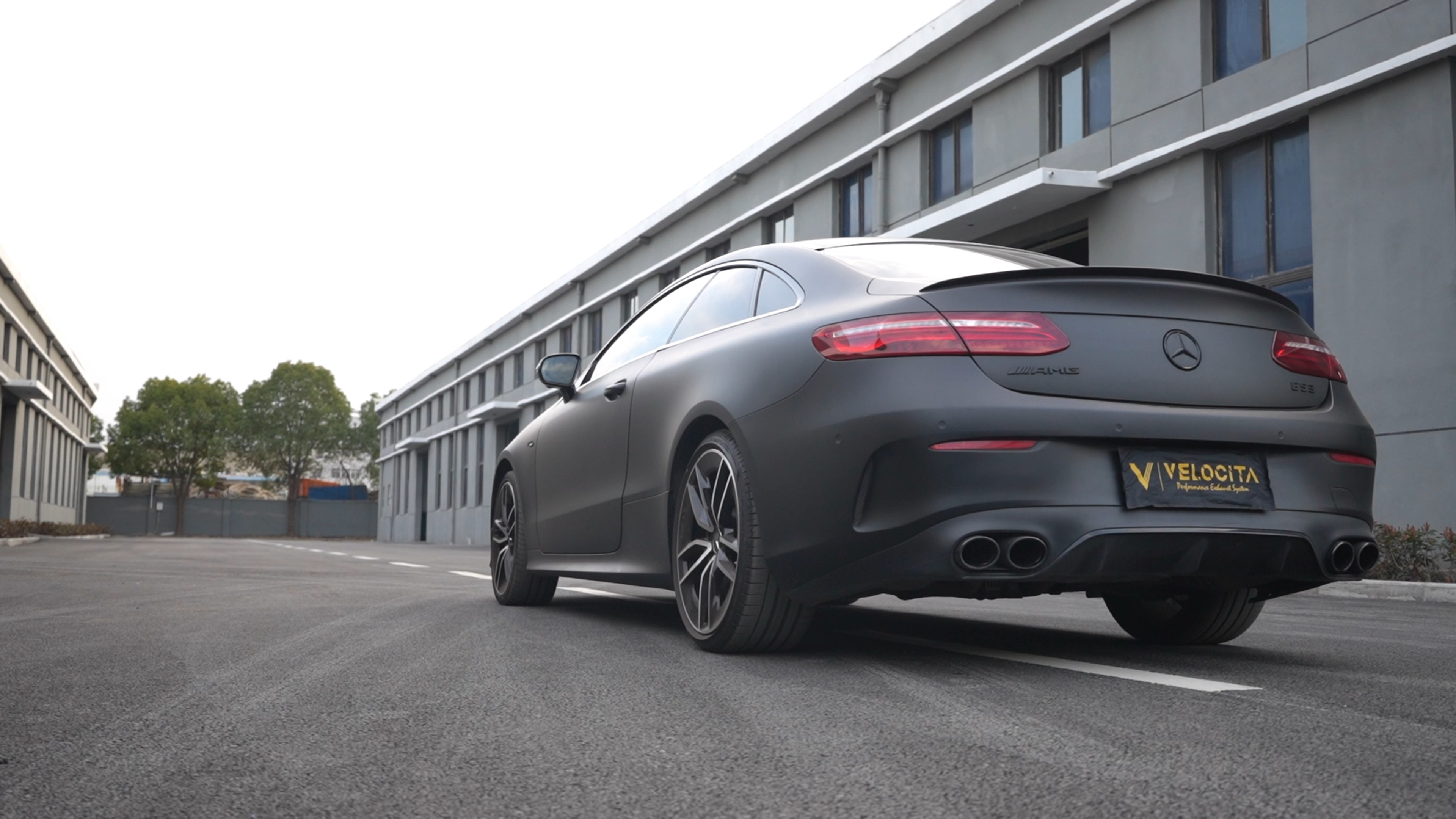 奔驰amg e53 安装 velocita-ve排气