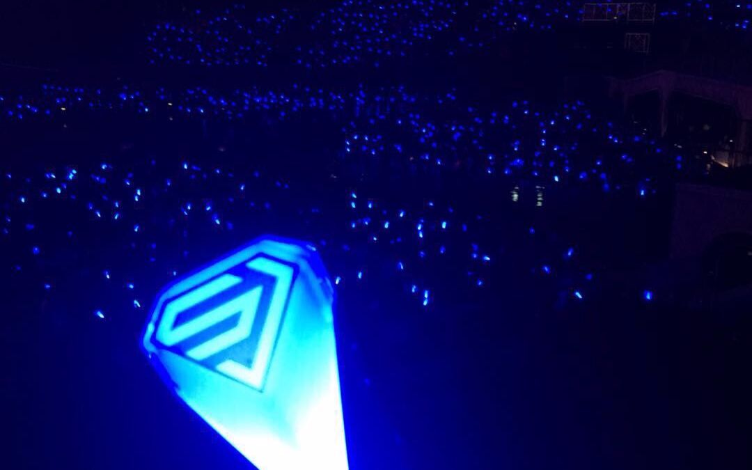 171216superjuniorsupershow7超级棒中控宝蓝海五彩斑斓海