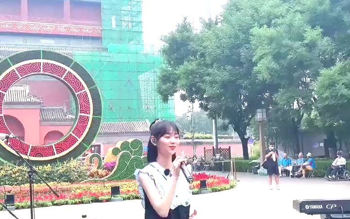 #段奥娟 妹妹太可爱了 和现场观众互动太欢乐了.#原创 视频感谢支持@抖音小助手 @段奥娟 粉丝也是勇啊哔哩哔哩bilibili