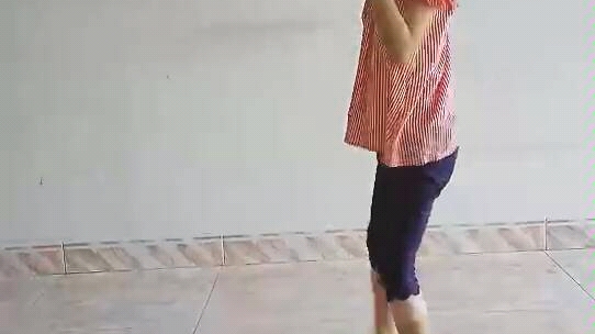 中国舞蹈考级巜拍皮球》