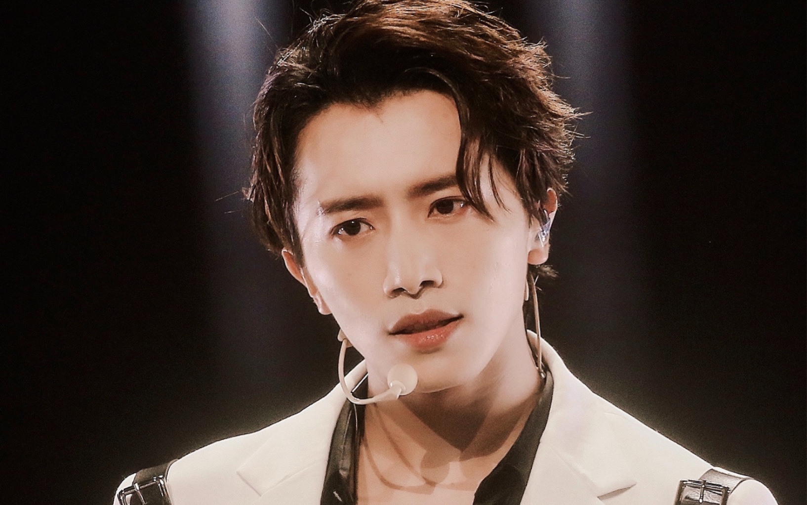 【into1 伯远】昨天饱老师是怎么在线蛊人的