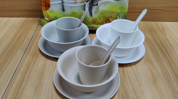 一次性稻壳餐具套装方便又实用,解除洗碗烦恼,安全卫生