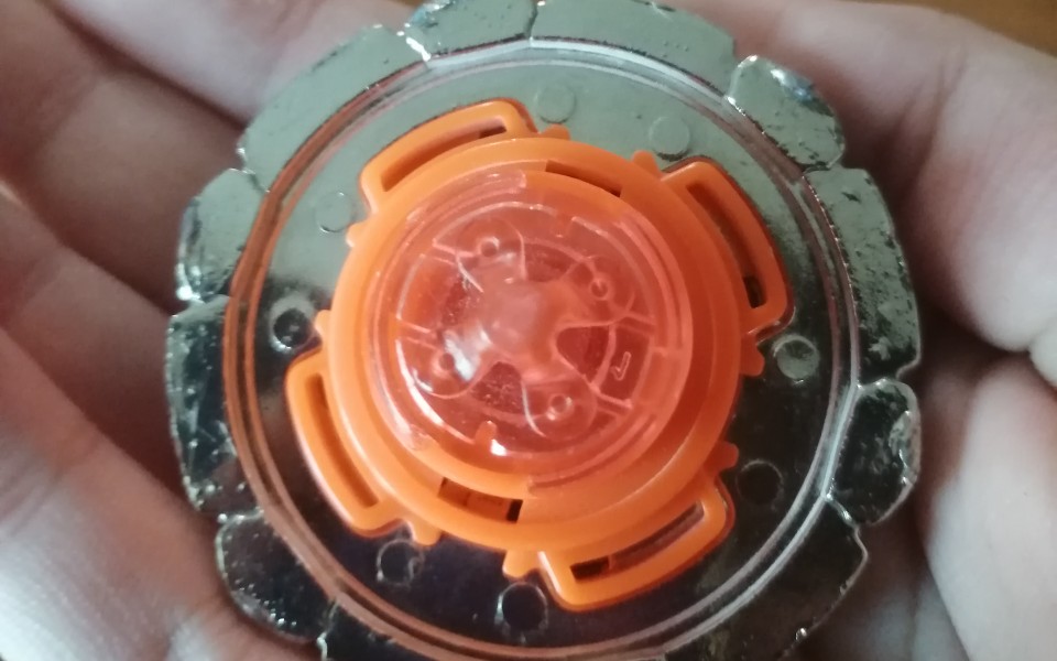 被陀尖担误的攻击型陀螺—混元光盾!