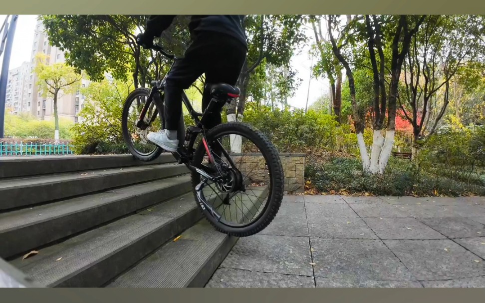 電助力軟尾山地自行車公園日常騎行