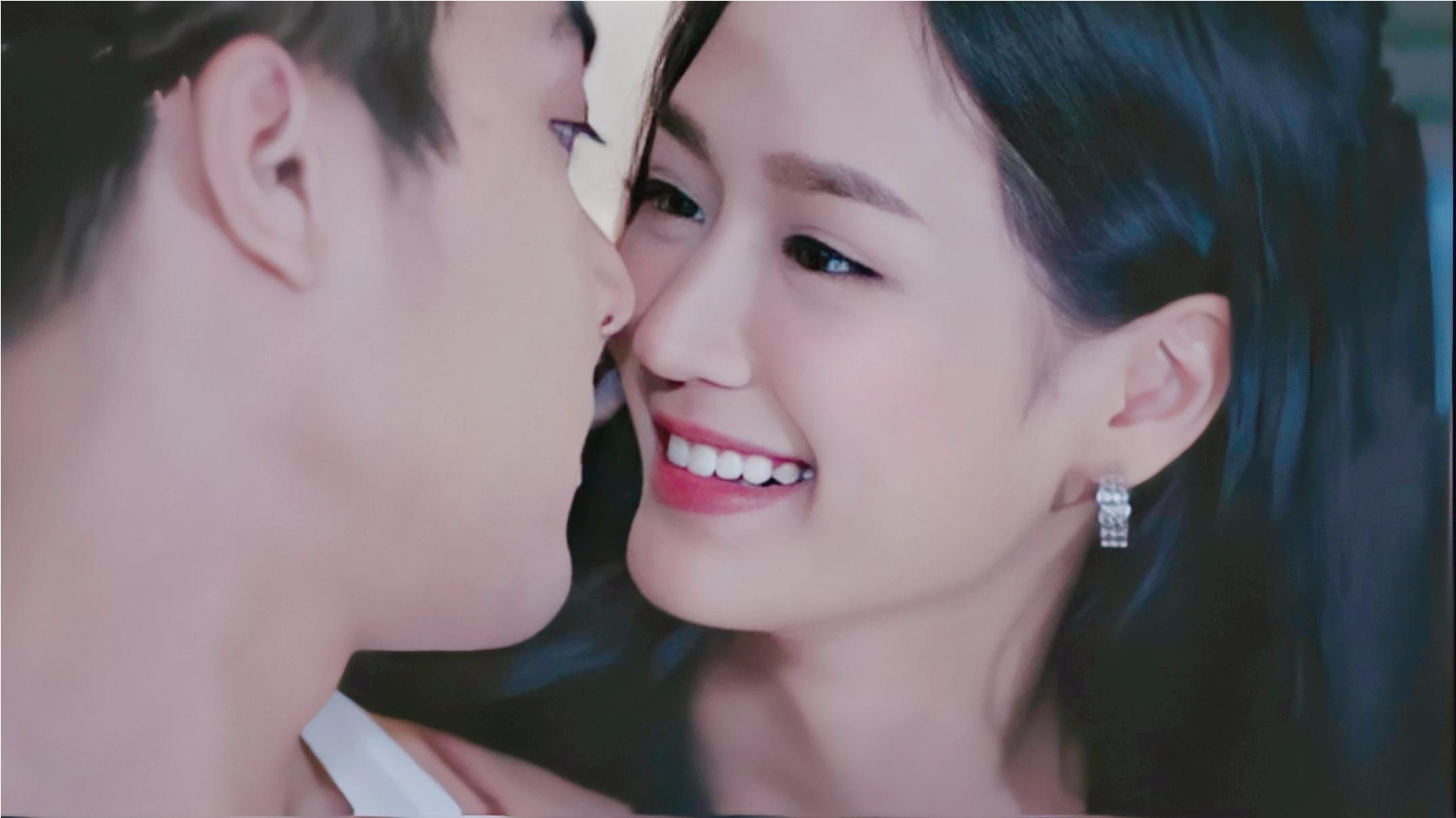 泰剧【我的秘密新娘】俏皮甜妹&高冷警官,这一对太可爱啦