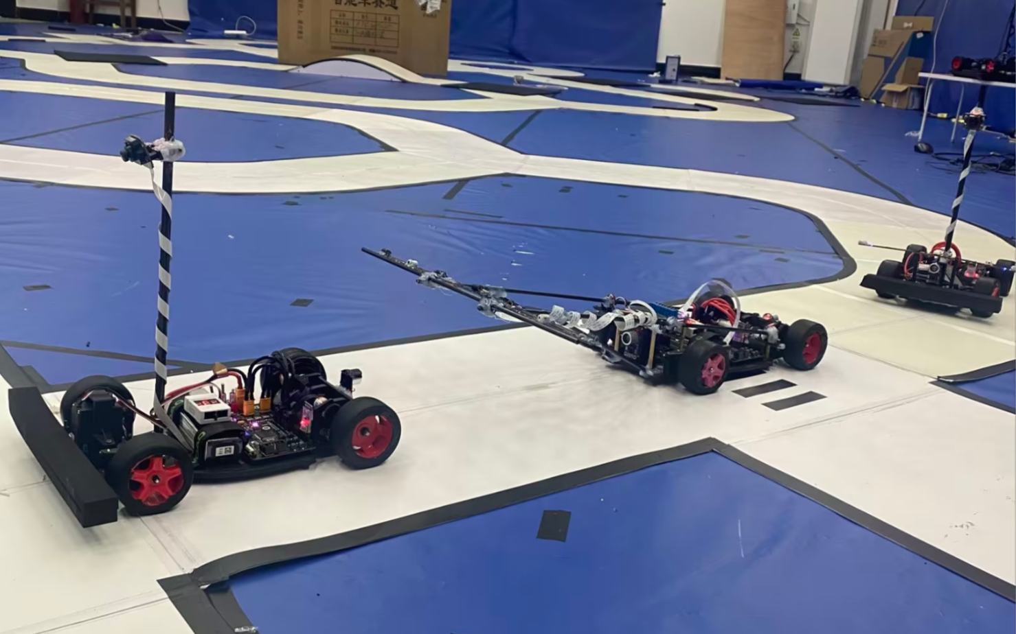 第十七届全国大学生智能车竞赛通创三车队珍贵原声影像