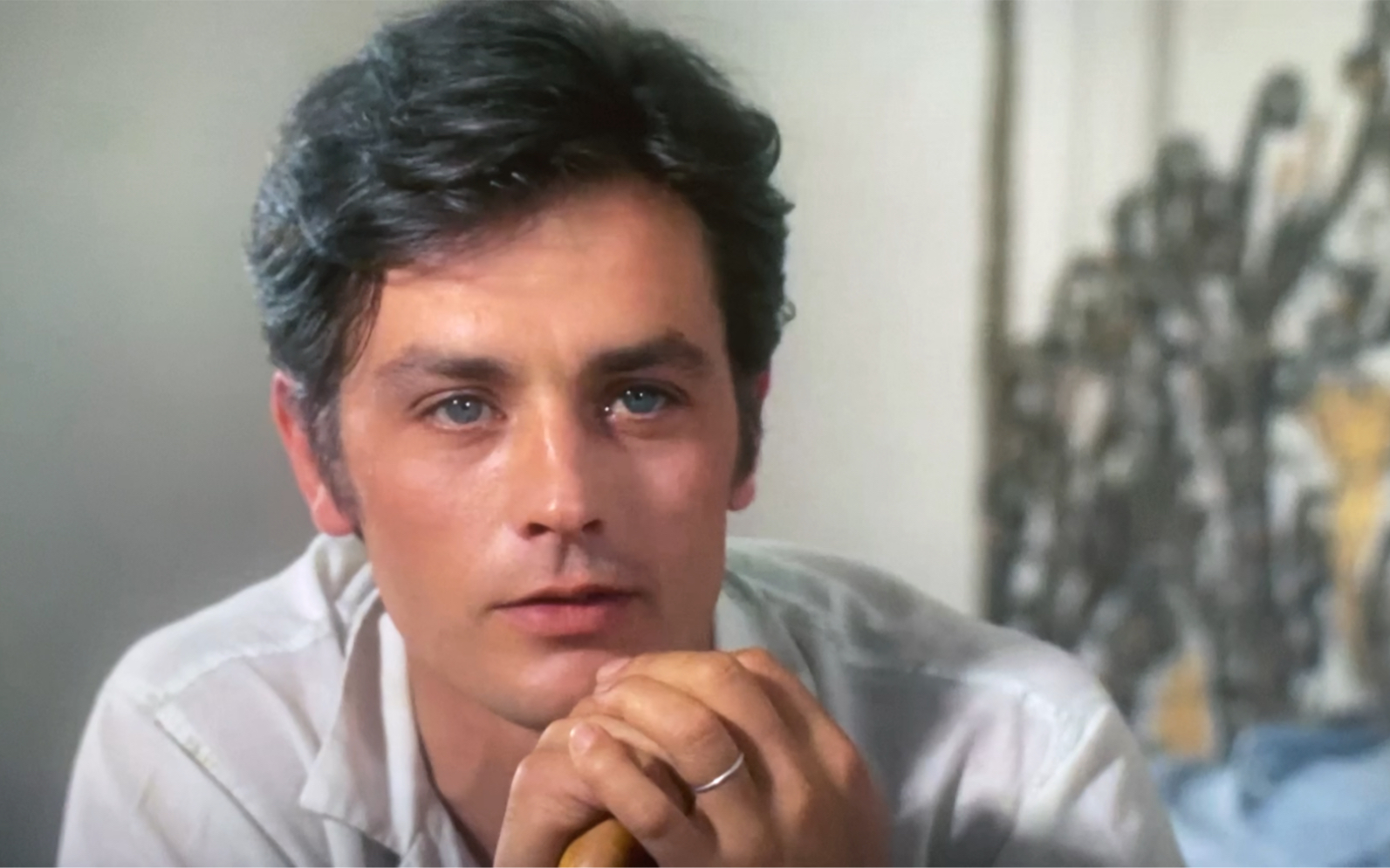 《女人是恶魔》中狡黠的阿兰德龙