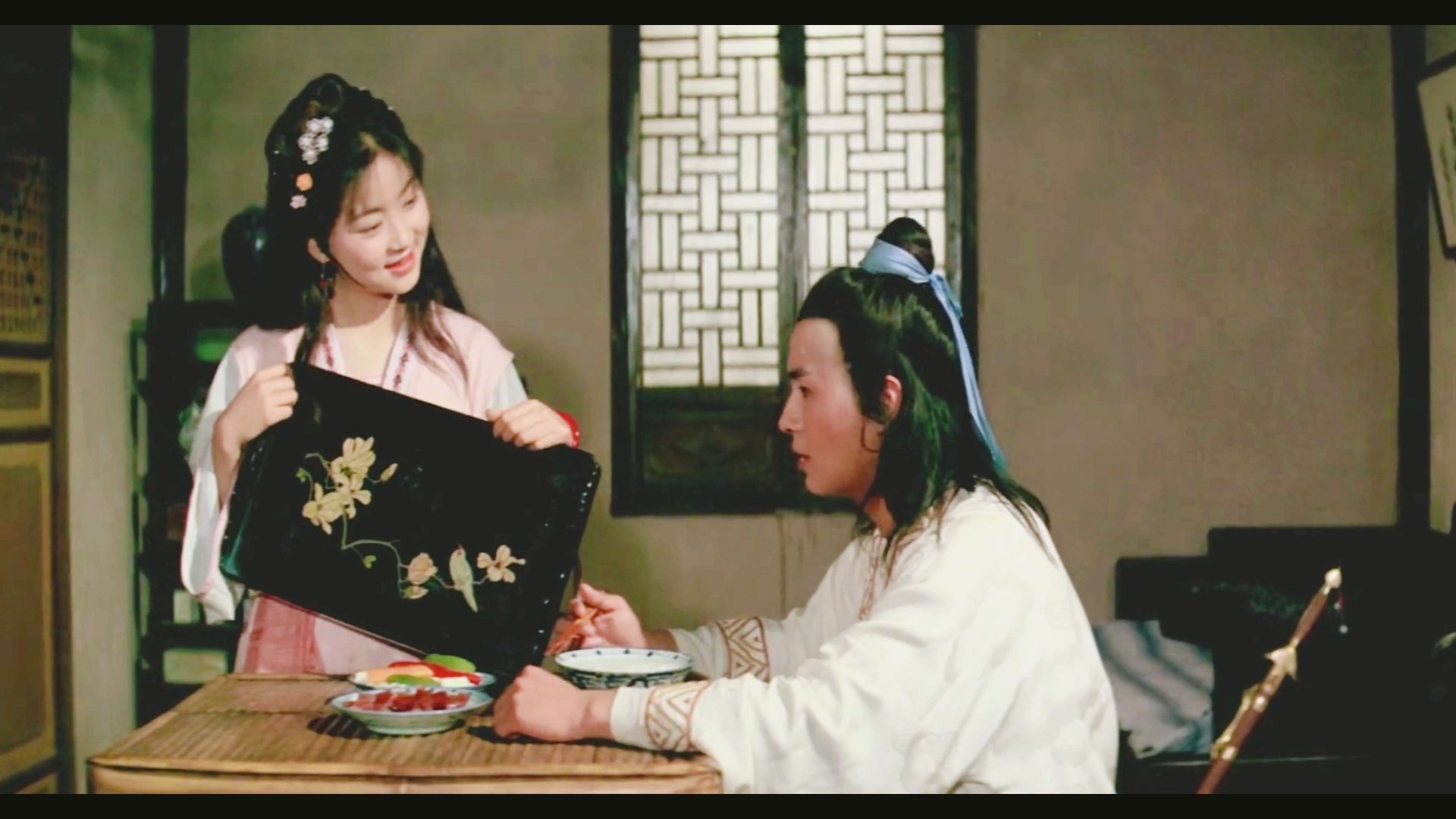 老电影中古典美[还剑奇情].The.Unusual.Love.When.Returning.The.Sword.1986.恩仇未了难为情哔哩哔哩bilibili