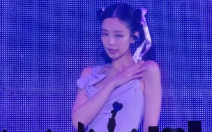 Download Video: 【4K】JENNIE - You&me+Solo越南河内巡演第一天SOLO舞台（大屏版）20230729