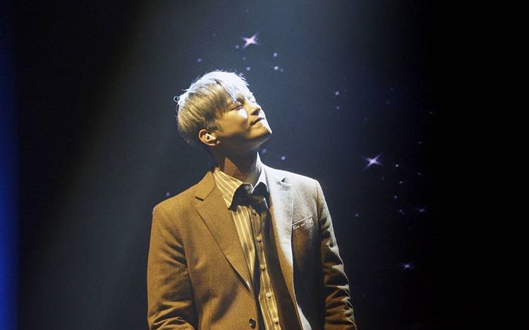 【徐仁国】演唱会mint chocolate饭拍合集