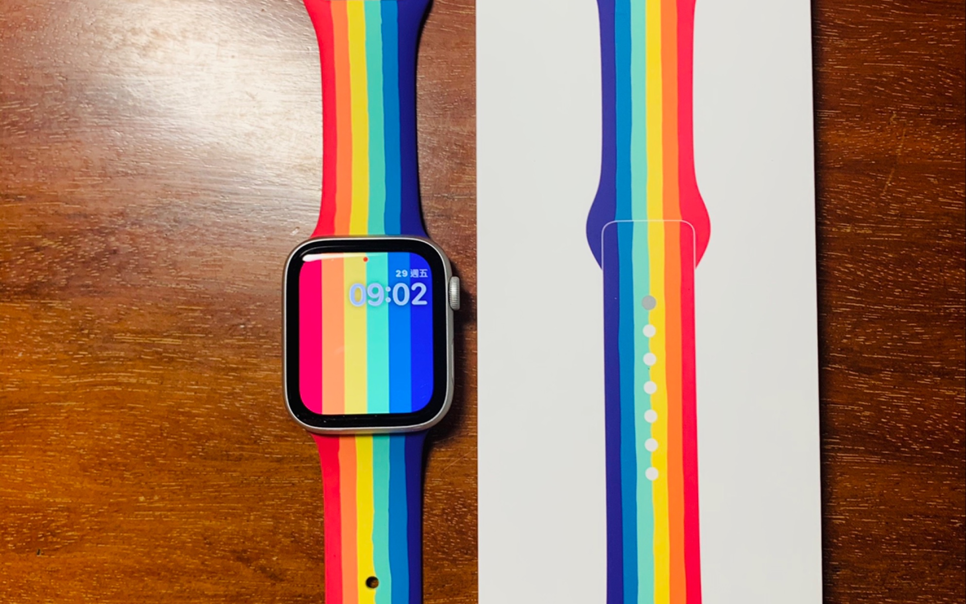 applewatch彩虹表带开箱