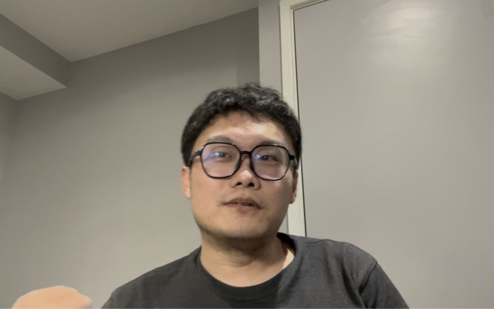 多功能提问机19 我对于目前经济学研究的一些浅显的观点 note:这是片