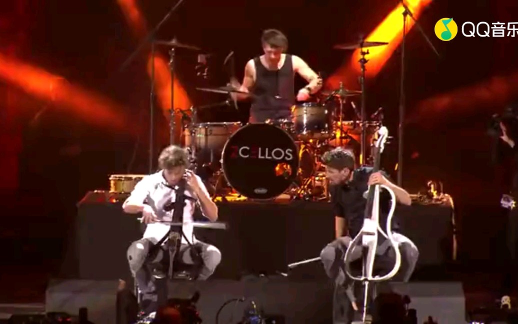 [图]2CELLOS《They Don't Care About Us»