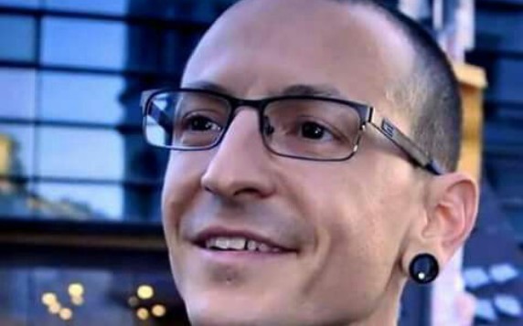 [图]AI Chester Bennington - Basshunter -I Can Walk On Water