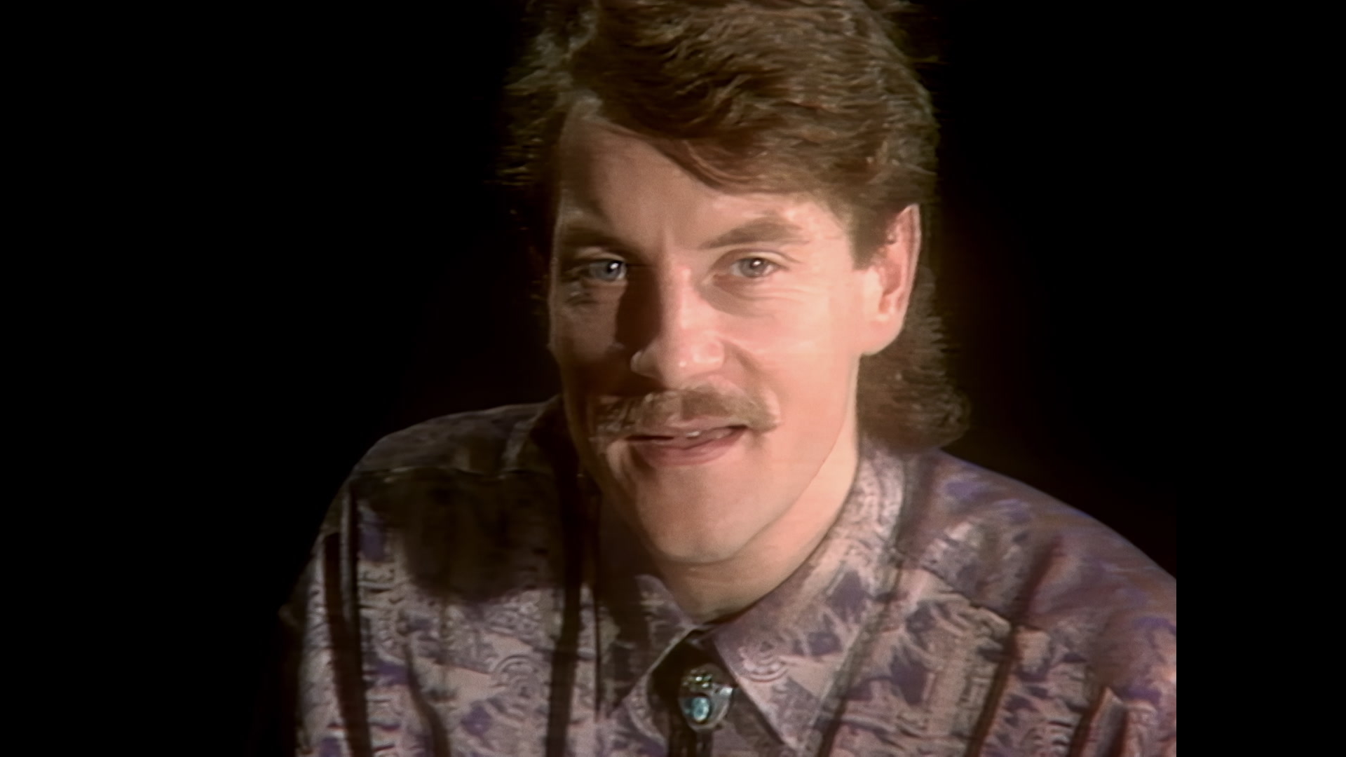 法西斯卡布瑞爾「il faudra leur dire (clip officiel)」