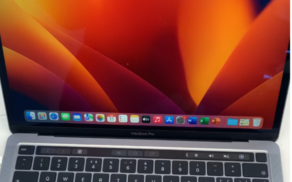 苹果最后一款搭载Touch Bar的Macbook Pro#MacBookPro2022哔哩哔哩bilibili