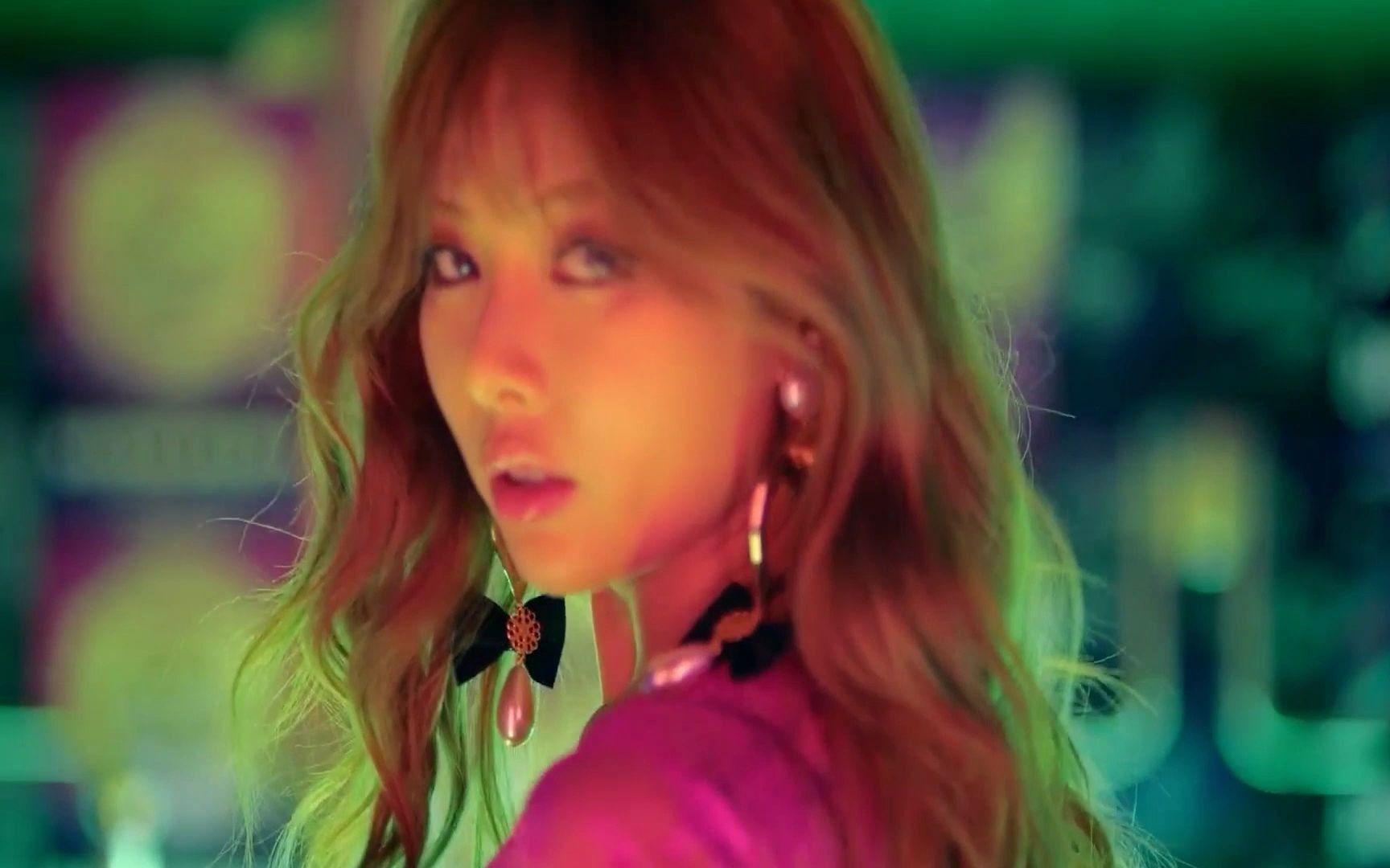 【性感女神金泫雅1080p】超sex镜头集锦,看完不点赞,算我输!