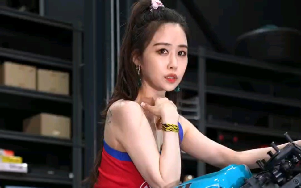 韩国美女模特 yuri model yuri fancam