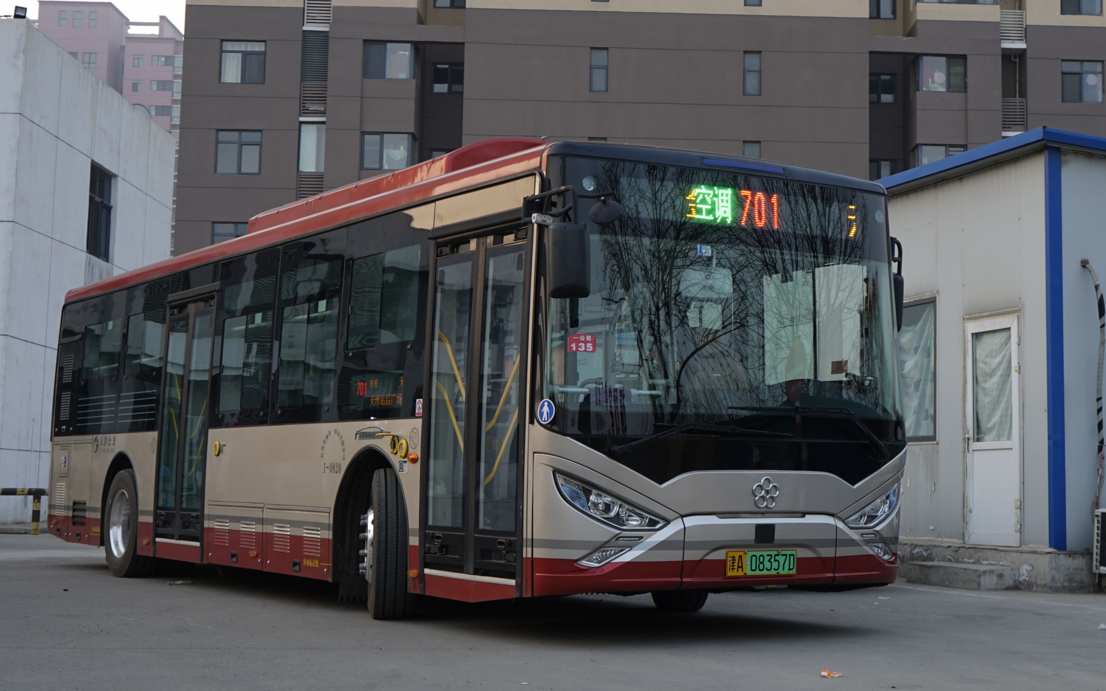 早上7:01的线路【pov48】天津公交 701路(天津站后广场-金钟新市镇)