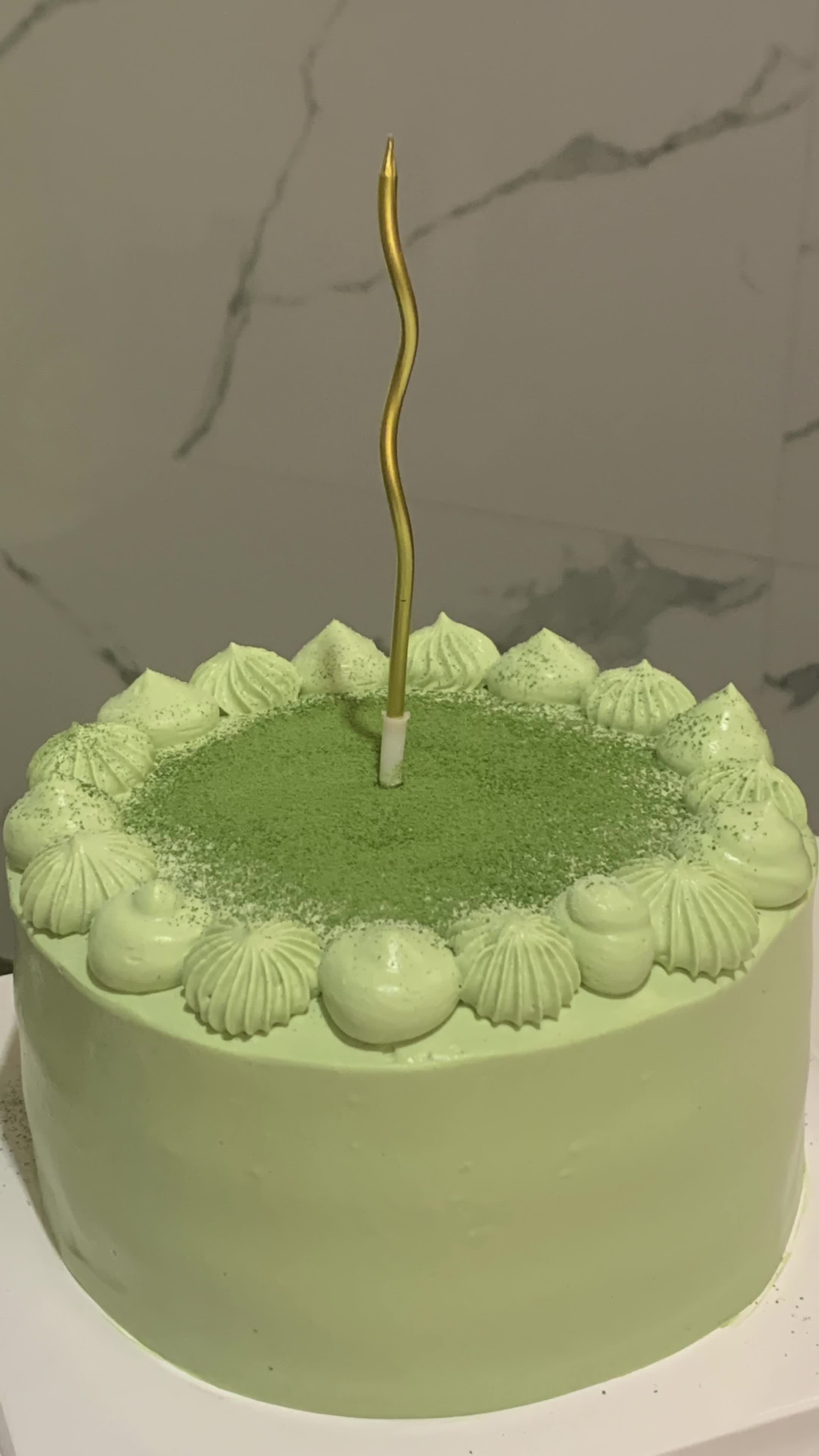 99年大学生的烘焙日记|抹茶生日蛋糕