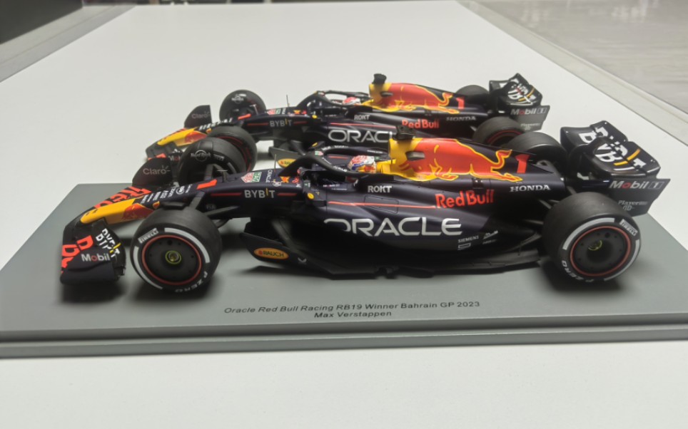 【f1赛车模型】18比例 迷你切 vs spark 红牛 rb19(中)