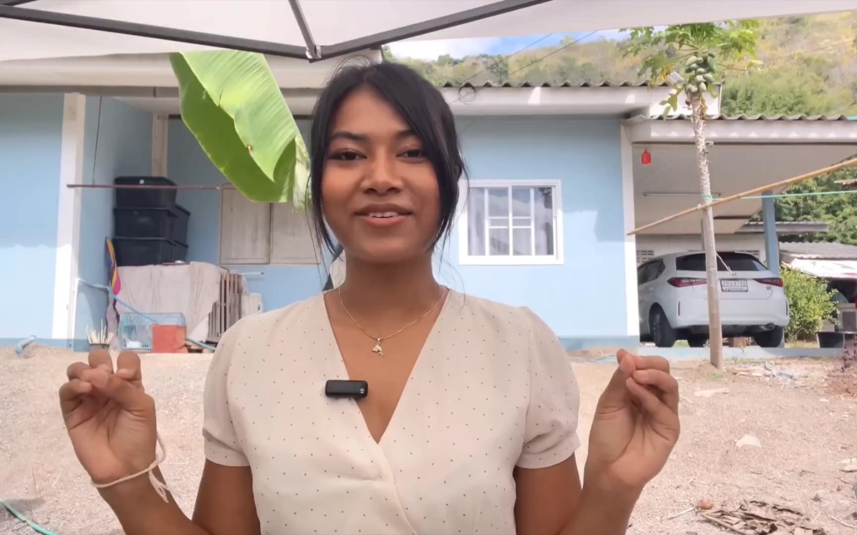 缅甸浦甘农村小姐姐