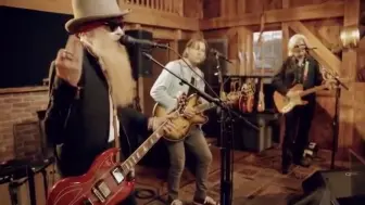 Скачать видео: 大爱 ZZ Top - La Grange Live