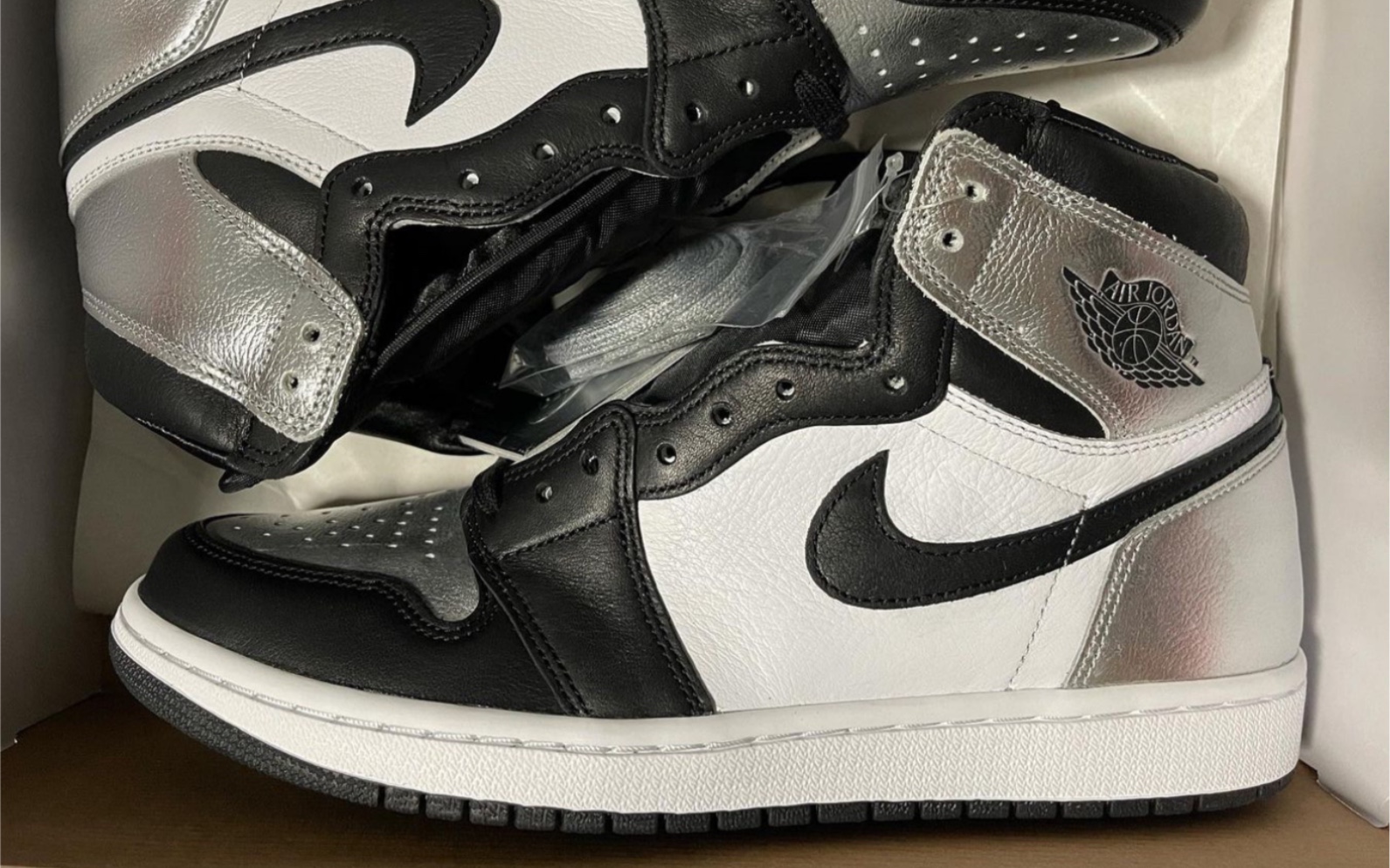 黑银脚趾aj1实物预览大年初一发售经典脚趾主题怎能不香