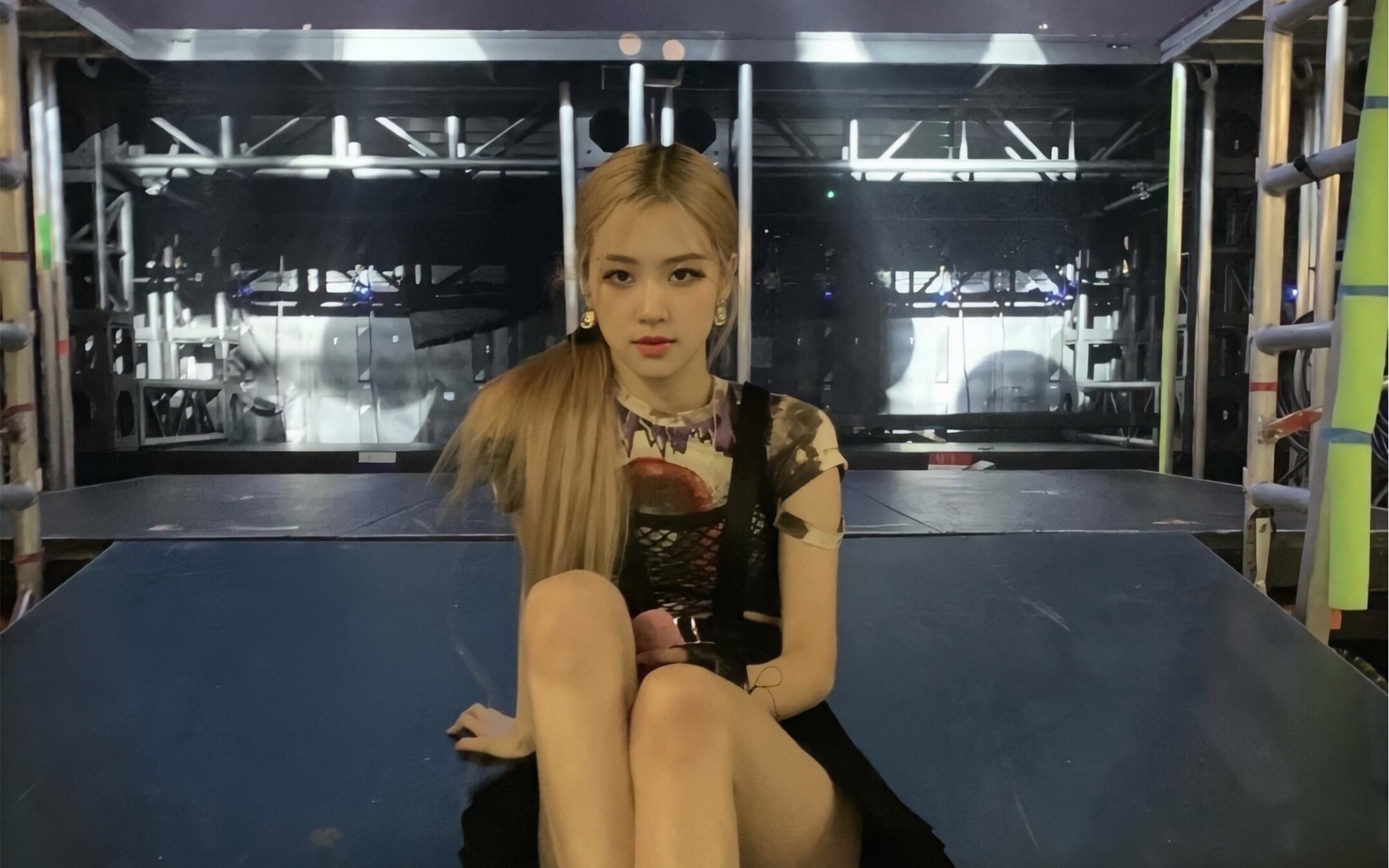 朴彩英solo现场今天是扎马尾的美丽彩英555太漂漂惹