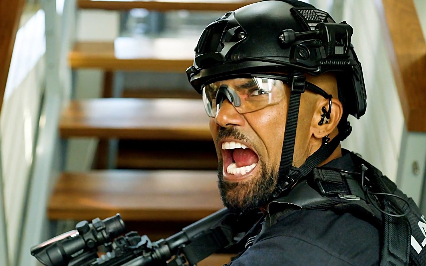 洛杉矶反恐特警组,没想竟然意外破获一场惊天大案