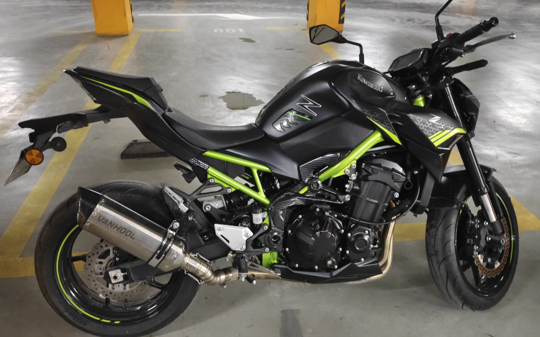 z900全段万虎排气