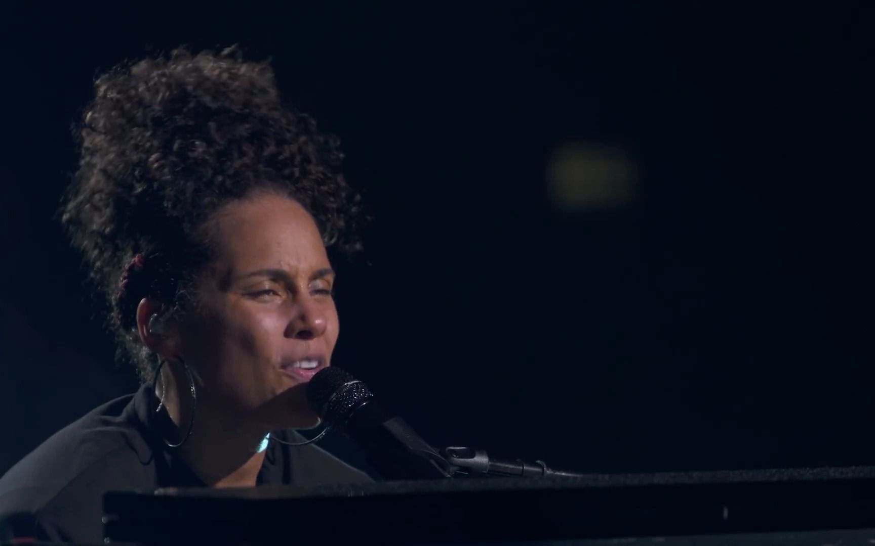 if i aint got you (live from apple music festival, london