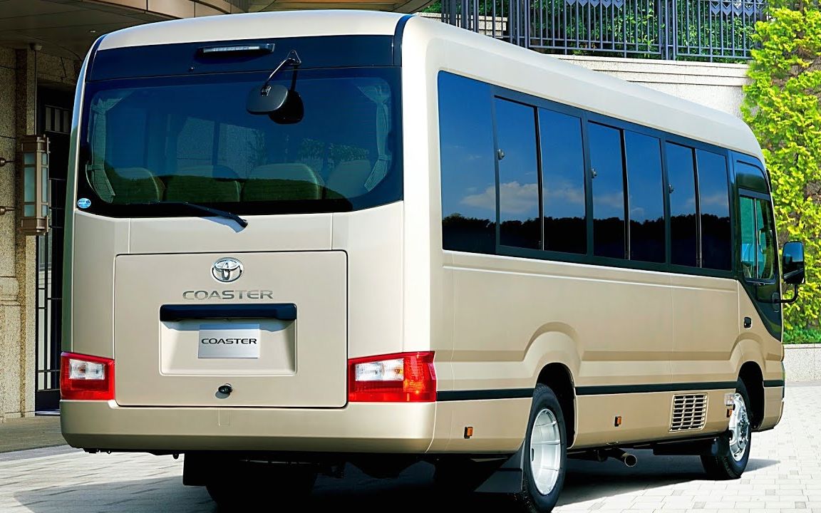 一些遇见的视频_2021款丰田考斯特 toyota coaster