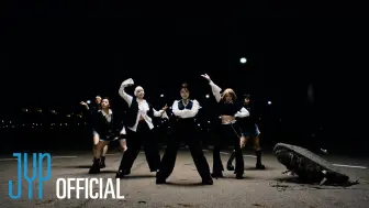 Download Video: 【NMIXX】“DASH” M/V