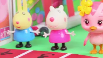 小猪佩奇第4季：小猪佩奇玩具全集之校运会比赛 小猪佩奇玩具