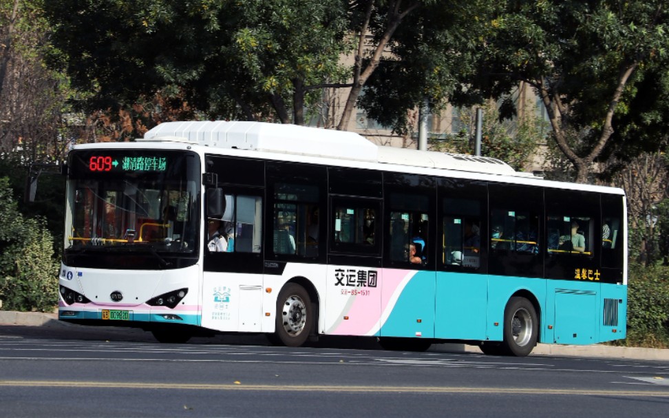 pov - 050 青岛609路(湖清路停车场~汽车东站)全程前方上行4倍速pov