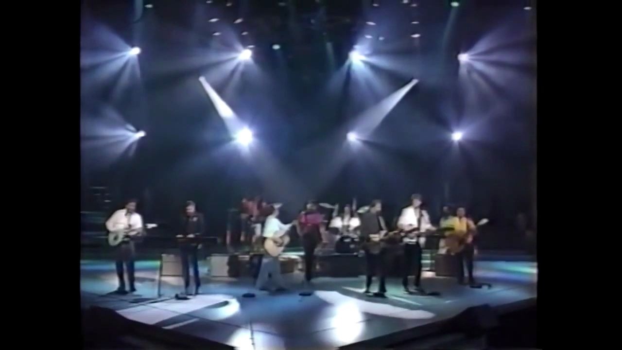 [图]沙滩男孩乐队The Beach Boys -《加州之梦》现场演唱 1986.10.1