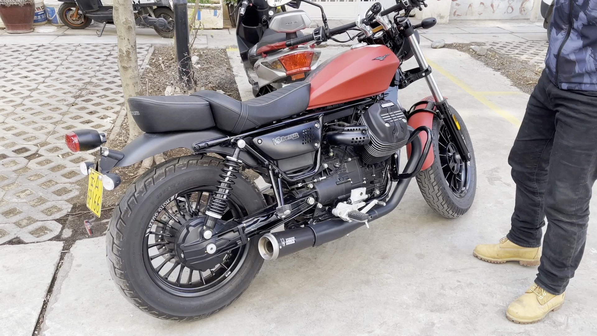 moto guzzi v9 摩托古兹v9 mivv排气声浪_哔哩哔哩 (゜-゜)つロ 干杯