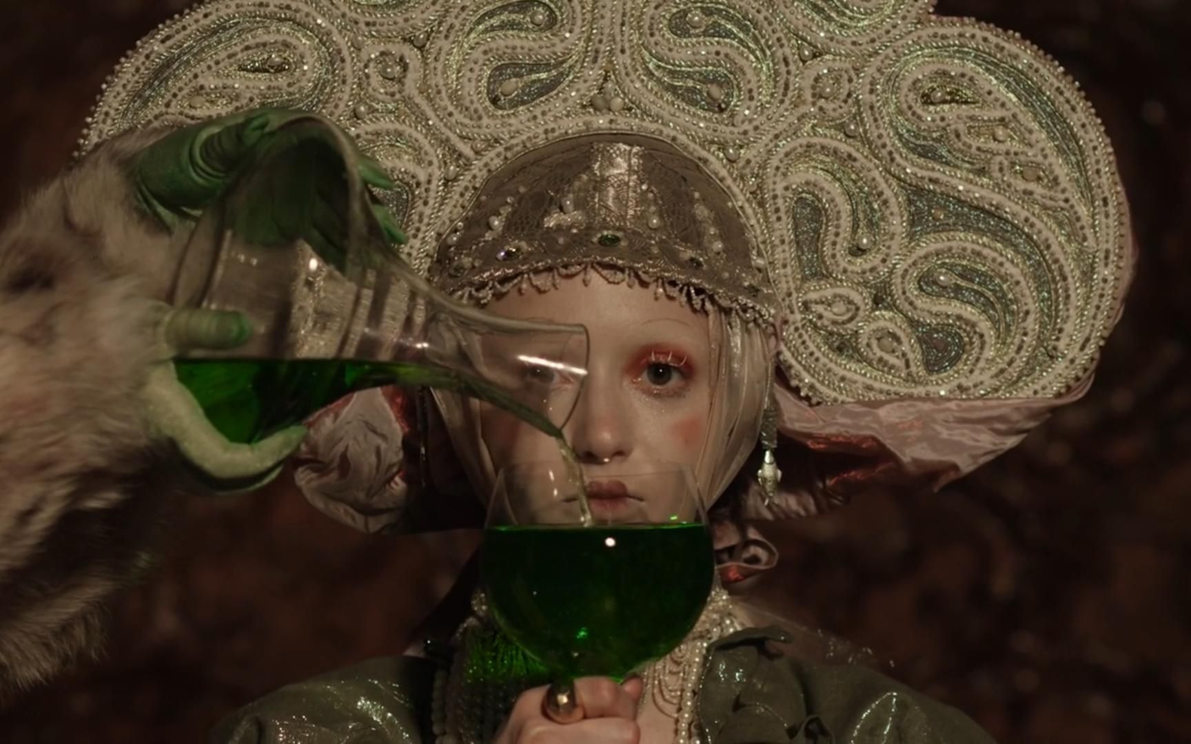 俄式美学 渔女 电影 cut3-今晚我不关心人类-默认收藏夹-哔哩哔哩视频