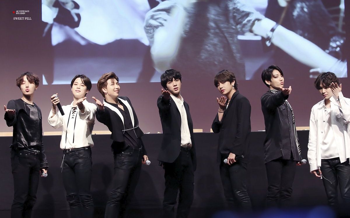 【防弹少年团】签售会上 bts遇见小阿米 的反应