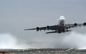 Tải video: 大胖A380霸气侧风起飞 吹起雪花超壮观