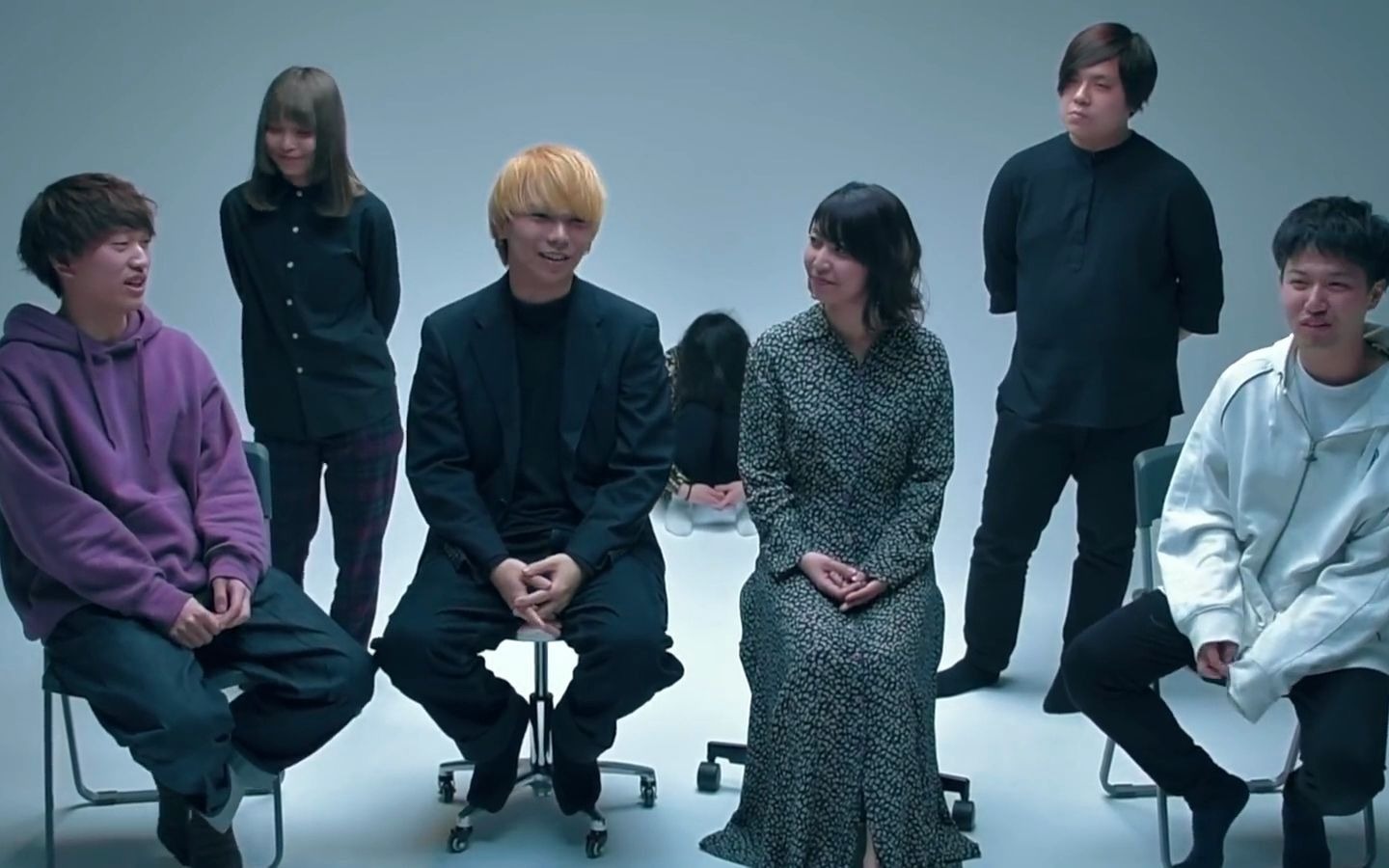 当「ヨルシカ」遇到「ずっと真夜中でいいのに」