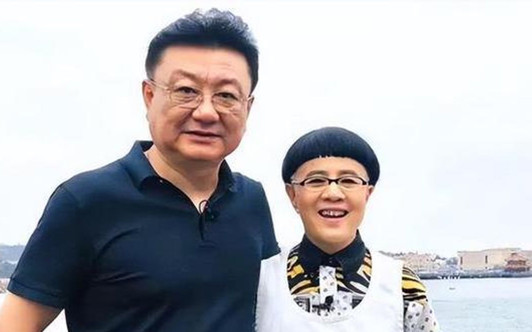 金龟子第一次和王宁去公婆家,把全家人撂倒,食物中毒就他俩没事