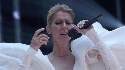 Celine Dion My Heart Will Go On Live on Billboard Music Awards