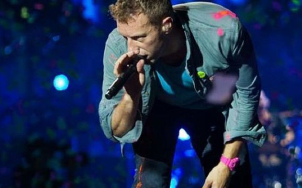 这才是现场!酷玩coldplay4首代表巨作,一听就会爱上的撒泪现场,好听炸了!哔哩哔哩bilibili