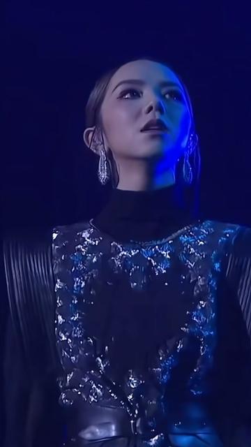 邓紫棋翻唱海阔天空,超级期待! @gem鄧紫棋