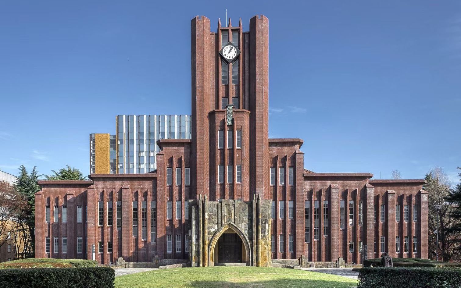 日本排名第一的综合性国立大学——东京大学究竟有多牛?