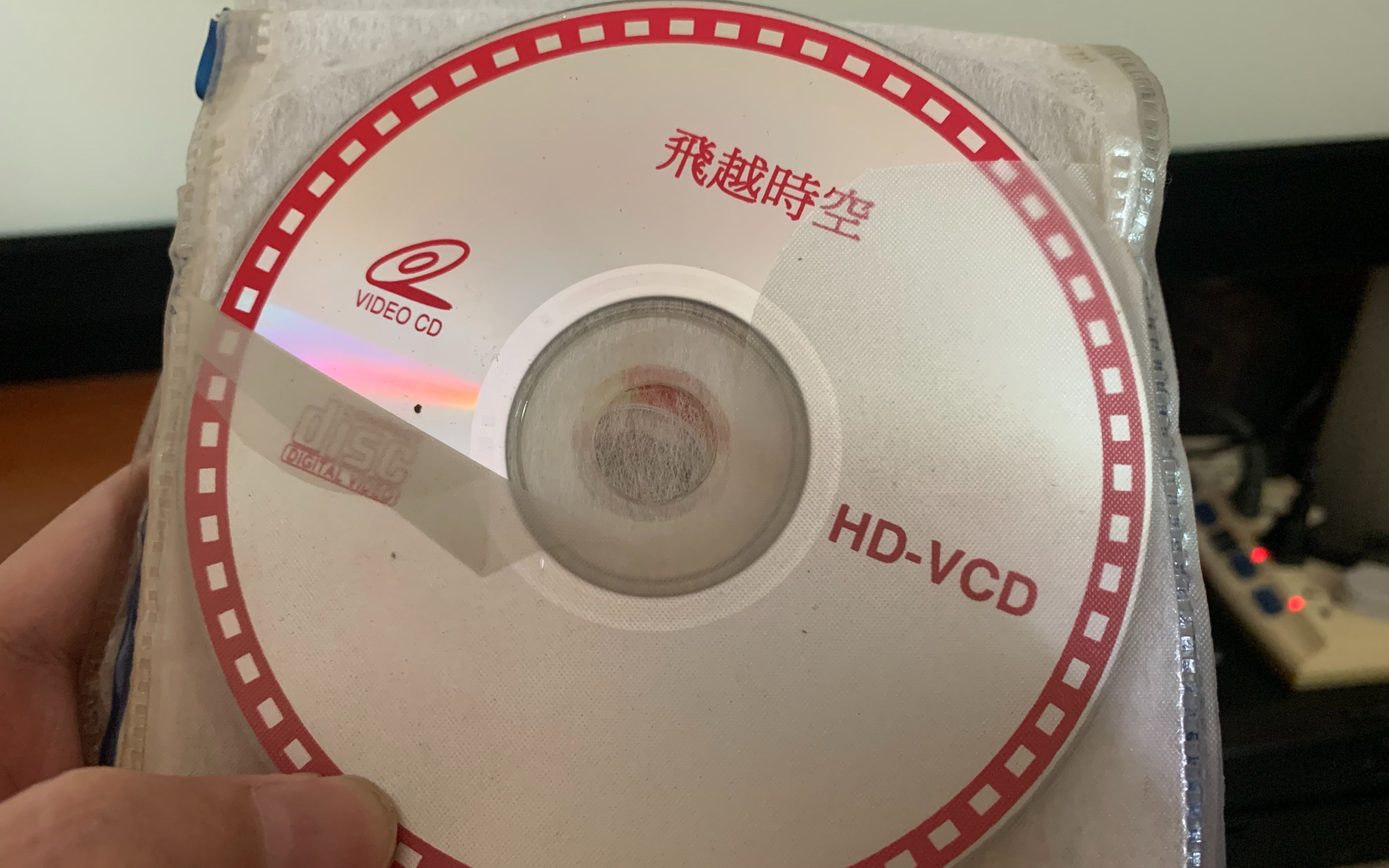 [图]好小子4 抽屉还保存VCD 目睹一下